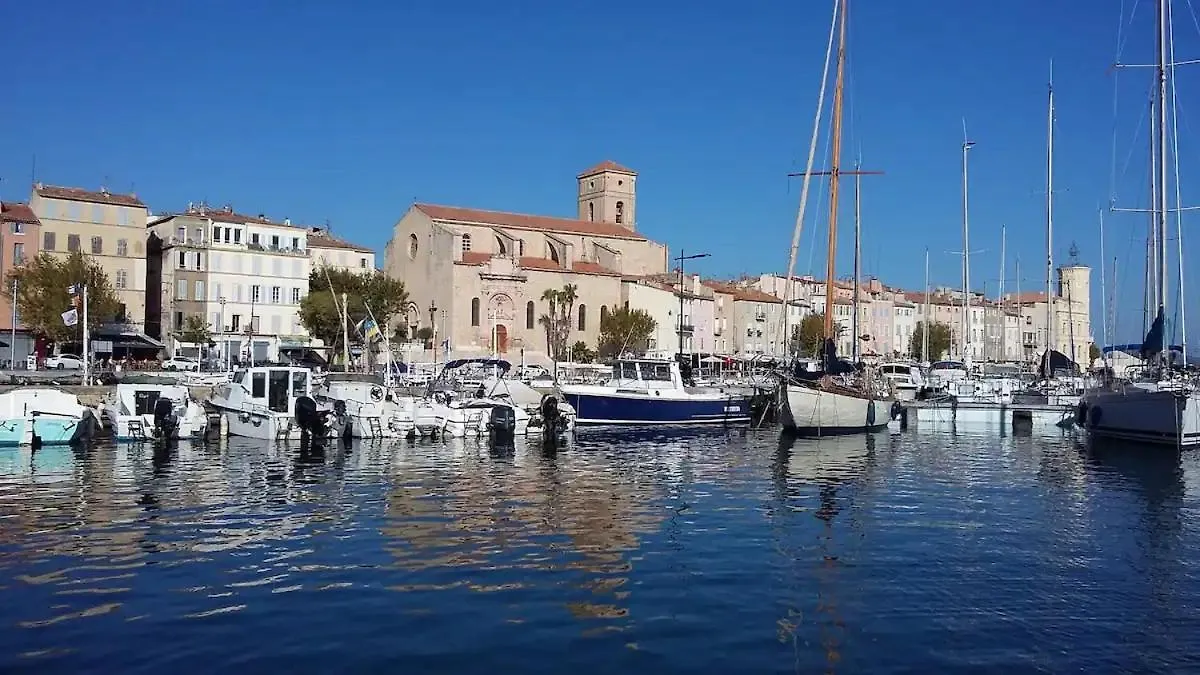 Apartment Le Madier La Ciotat France